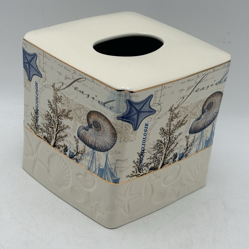 Macy's Antigua Coastal Seashell Ceramic Tissue Box Cover Nautical Beach Decor